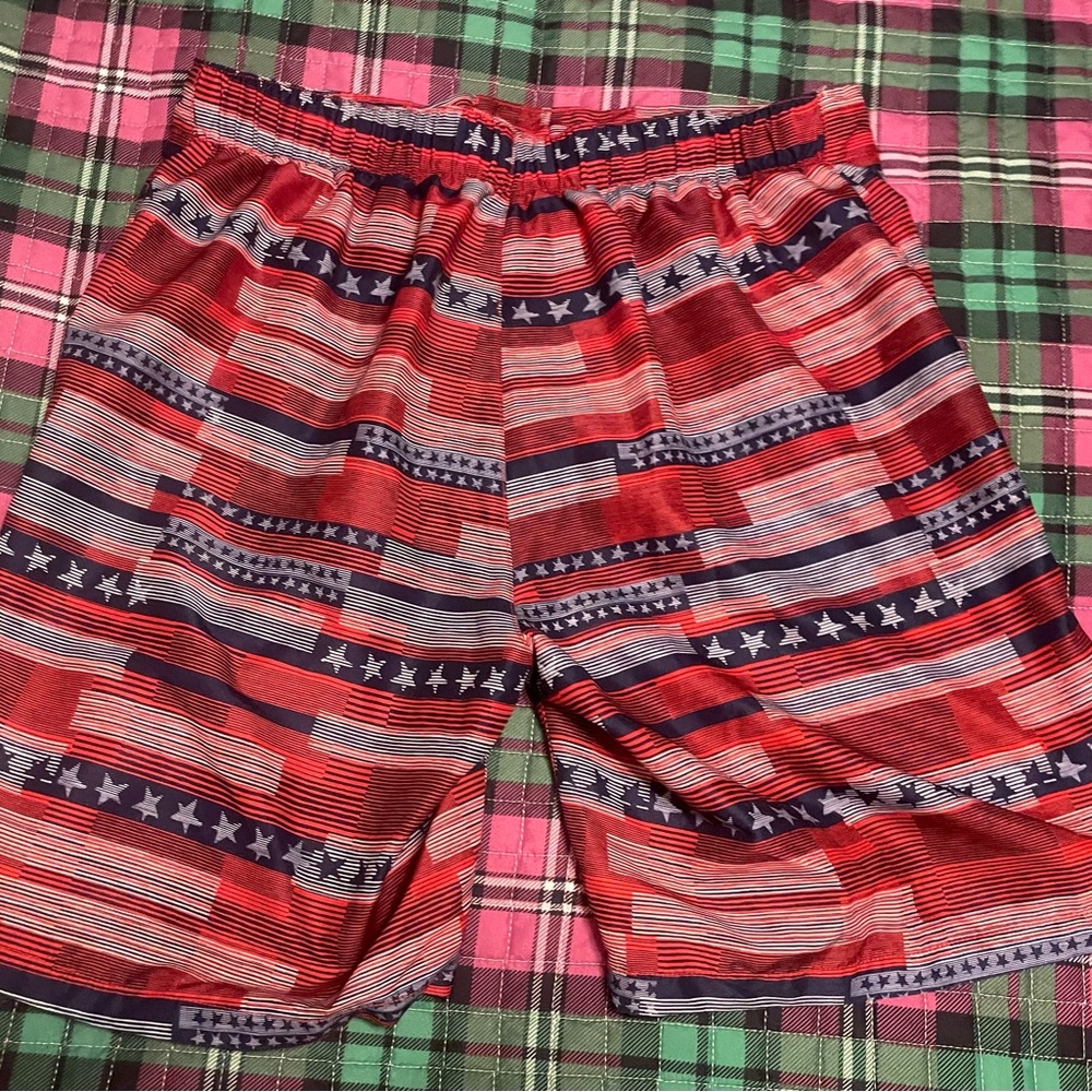 Men’s swimming trunks